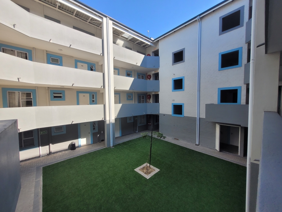 2 Bedroom Property for Sale in Highbury Western Cape